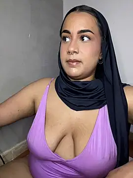Snapshot of Maryam_yamal chatting on February 7, 9:15 pm Maryam yamal online show from February 7, 9:15 pm