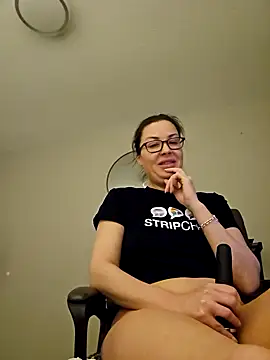 RebeccaXO  online show from February 7, 3:34 am