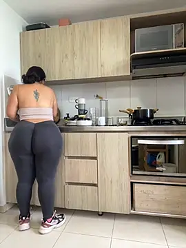 susy angel online show from December 13, 8:36 pm