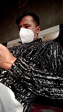 Snapshot of LoLZzZz_ chatting on December 23, 7:50 am LoLZzZz online show from December 23, 7:50 am