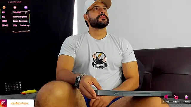 Snapshot of JorsMontero chatting on June 16, 2:41 pm JorsMontero online show from June 16, 2:41 pm