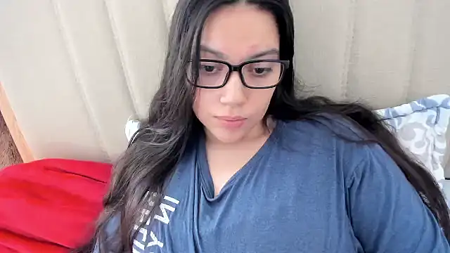 roniewester online show from April 30, 2:56 pm
