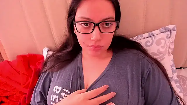 roniewester online show from May 5, 3:09 pm