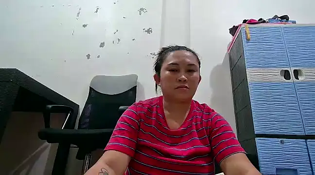 LalaiAsian online show from February 25, 5:58 pm