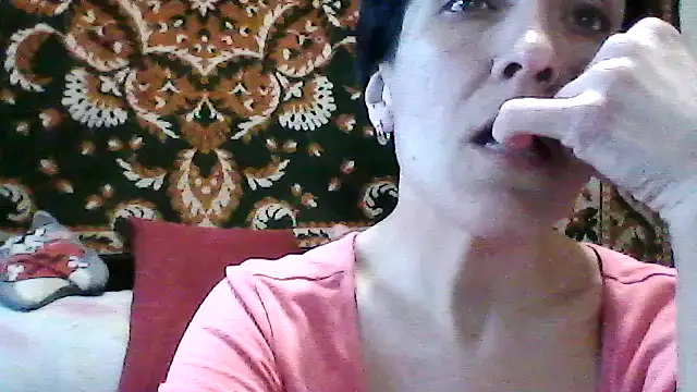 SunnyAmorre online show from March 14, 2:44 pm