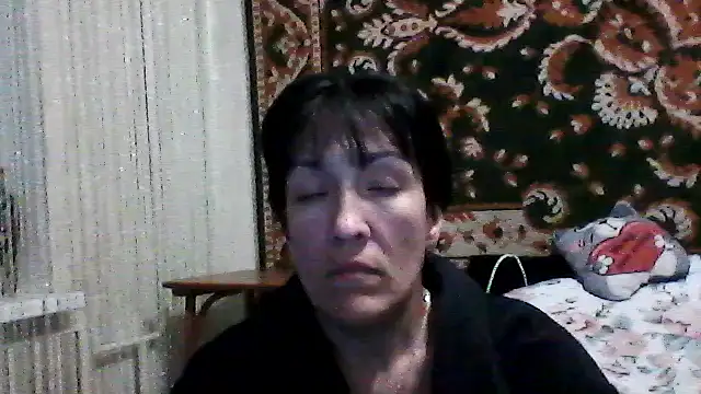 SunnyAmorre online show from June 14, 9:39 pm