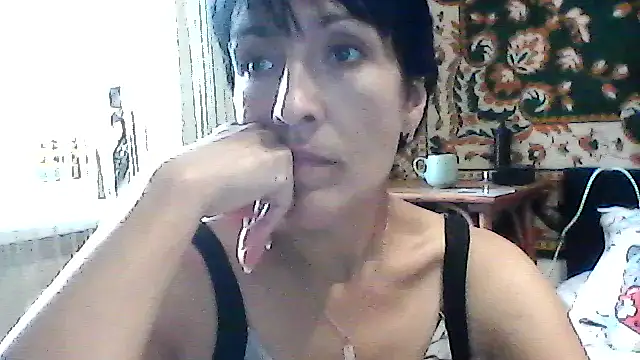 Snapshot of SunnyAmorre chatting on June 21, 11:24 am SunnyAmorre online show from June 21, 11:24 am