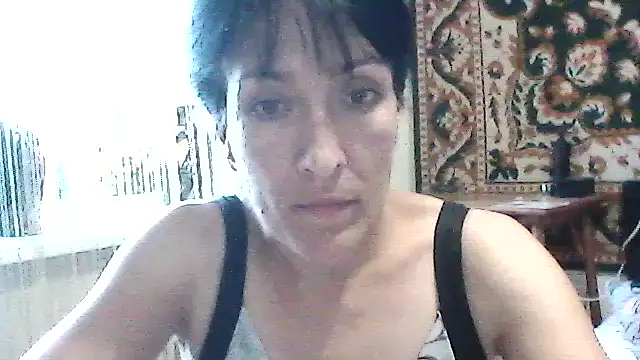 Snapshot of SunnyAmorre chatting on June 22, 1:41 pm SunnyAmorre online show from June 22, 1:41 pm