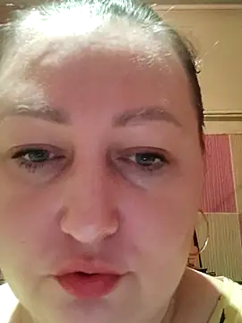 Rini333 online show from April 28, 1:48 am