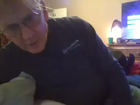 Snapshot of jck1m0t chatting on December 25, 12:27 am jck1m0t online show from December 25, 12:27 am