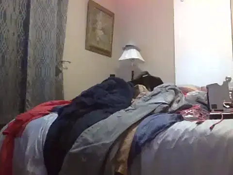 Snapshot of jck1m0t chatting on December 25, 8:40 am jck1m0t online show from December 25, 8:40 am