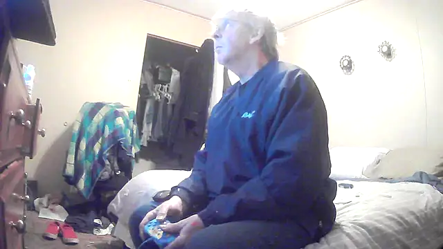 Snapshot of jck1m0t chatting on February 6, 11:04 pm jck1m0t online show from February 6, 11:04 pm