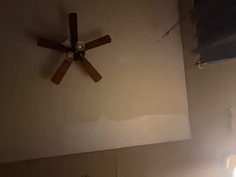 Snapshot of jck1m0t chatting on March 4, 11:43 pm jck1m0t online show from March 4, 11:43 pm