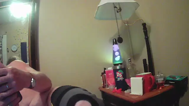 Snapshot of jck1m0t chatting on September 18, 7:43 am jck1m0t online show from September 18, 7:43 am