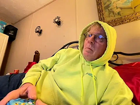 Snapshot of jck1m0t chatting on December 1, 12:15 am jck1m0t online show from December 1, 12:15 am