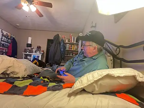 Snapshot of jck1m0t chatting on February 5, 4:06 am jck1m0t online show from February 5, 4:06 am