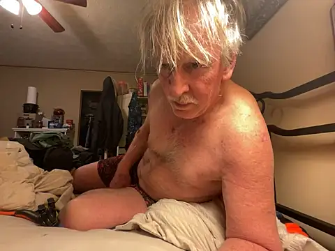 Snapshot of jck1m0t chatting on February 10, 12:04 am jck1m0t online show from February 10, 12:04 am