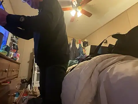 Snapshot of jck1m0t chatting on February 11, 4:06 am jck1m0t online show from February 11, 4:06 am