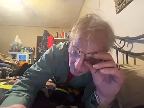 jck1m0t online show from May 12, 1:58 am
