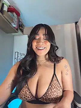 AsianMilfSheryl online show from February 21, 6:25 am