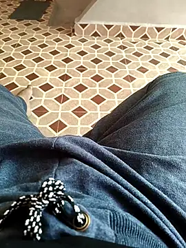 Snapshot of deshimund chatting on November 8, 3:39 am deshimund online show from November 8, 3:39 am