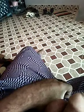 Snapshot of deshimund chatting on December 3, 3:03 am deshimund online show from December 3, 3:03 am