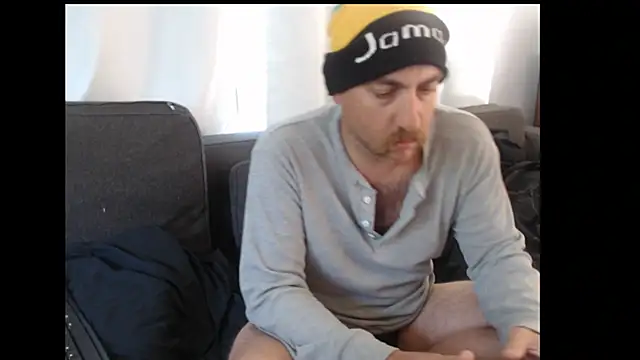 Snapshot of whiskyjane69 chatting on September 10, 12:27 pm whiskyjane69 online show from September 10, 12:27 pm