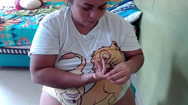 Snapshot of yulieth_bbw chatting on September 17, 7:59 pm yulieth bbw online show from September 17, 7:59 pm