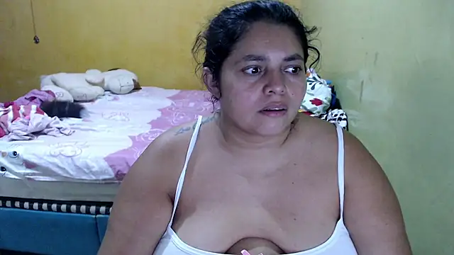 yulieth bbw online show from July 16, 12:38 am