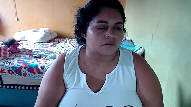 yulieth bbw online show from July 29, 11:19 am