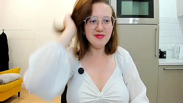 Charmy Gracy online show from June 15, 8:38 am