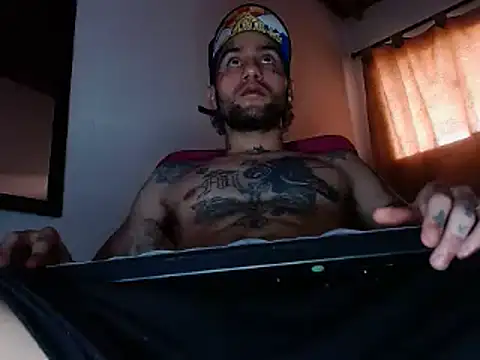 Snapshot of Christian_Stiven1 chatting on January 7, 3:33 pm Christian Stiven1 online show from January 7, 3:33 pm