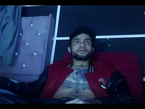 Snapshot of Christian_Stiven1 chatting on October 23, 7:18 am Christian Stiven1 online show from October 23, 7:18 am