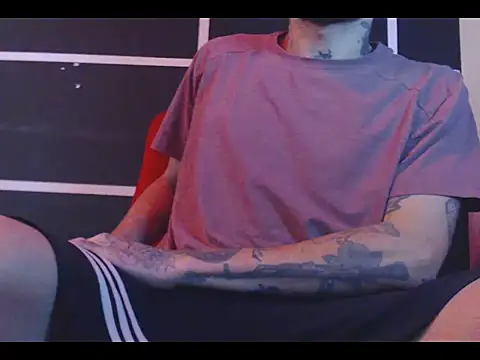 Snapshot of Christian_Stiven1 chatting on November 8, 1:22 pm Christian Stiven1 online show from November 8, 1:22 pm