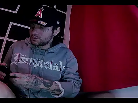 Snapshot of Christian_Stiven1 chatting on November 22, 11:42 am Christian Stiven1 online show from November 22, 11:42 am