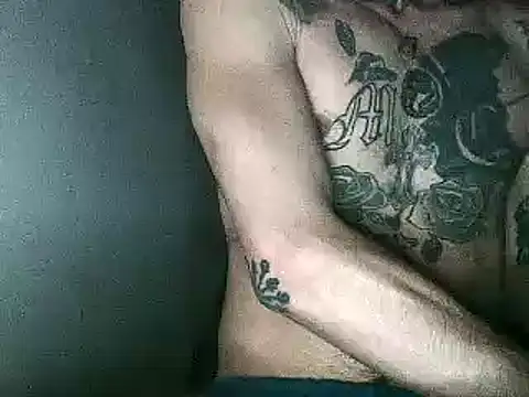 Snapshot of Christian_Stiven1 chatting on March 10, 9:31 pm Christian Stiven1 online show from March 10, 9:31 pm