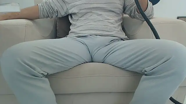 masterxmonster online show from December 15, 10:52 am