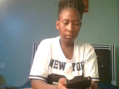 blackcuteebony online show from December 15, 9:57 am