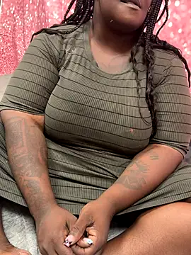 Snapshot of bbwkandi94 chatting on October 30, 5:24 pm bbwkandi94 online show from October 30, 5:24 pm