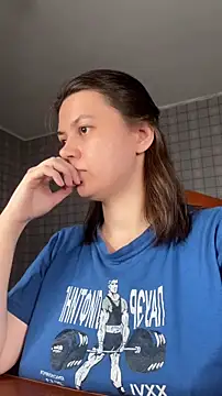 NinaVI online show from November 7, 5:13 pm