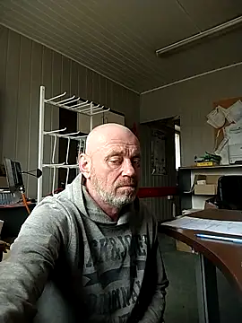 wilkalfa online show from April 3, 10:24 am