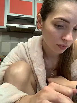 Snapshot of SeducingYoghourt chatting on January 20, 4:34 pm SeducingYoghourt online show from January 20, 4:34 pm