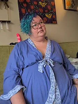 Snapshot of PotOfGreer chatting on November 7, 3:45 pm PotOfGreer online show from November 7, 3:45 pm