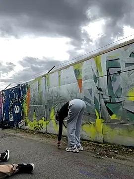 Snapshot of amanilouve chatting on September 25, 2:43 pm amanilouve online show from September 25, 2:43 pm