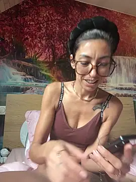 amanilouve online show from March 10, 10:53 am