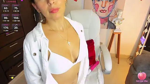 Snapshot of ROSE__15 chatting on March 23, 12:26 am ROSE 15 online show from March 23, 12:26 am