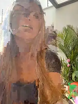 Snapshot of ROSE__15 chatting on October 8, 8:06 pm ROSE 15 online show from October 8, 8:06 pm