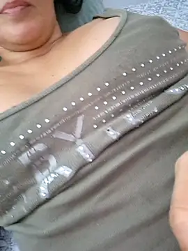 jenifersexy69 online show from March 6, 7:54 pm