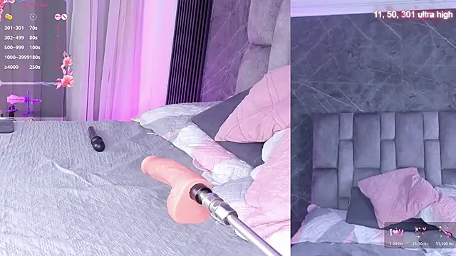 Snapshot of emily_fox1 chatting on November 21, 12:04 pm emily fox1 online show from November 21, 12:04 pm