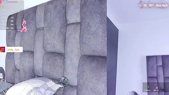 emily fox1 online show from July 8, 11:37 am